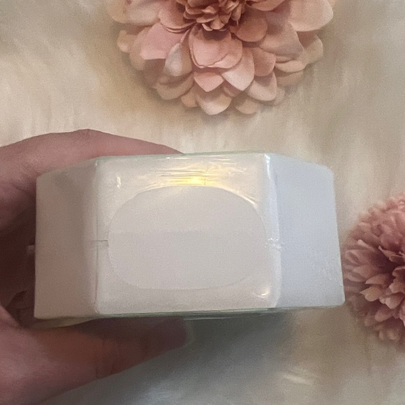 Kayali Yum Pistachio Gelato 33 - Picture 4 of 6